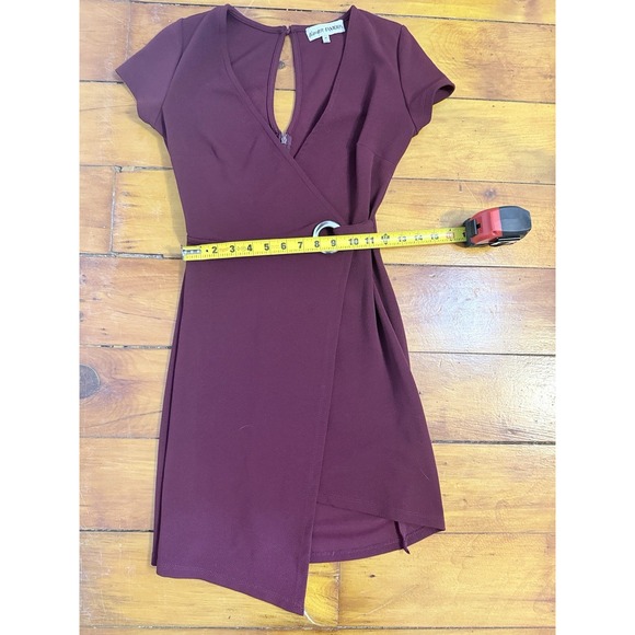 Almost Famous Women's Medium Mini Burgundy Wrap A-Symmetrical Dress - Picture 8 of 9